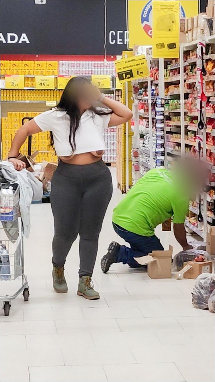 Gordinha-casada-mostrando-seus-peitos-grandes-4 Gordinha-casada-mostrando-seus-peitos-grandes-4